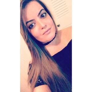 Meet your Posher, Claudia